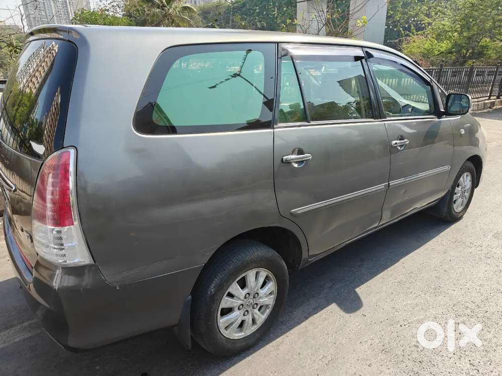 Toyota Innova 2009 Diesel Well Maintained Smooth Engine With No Sound