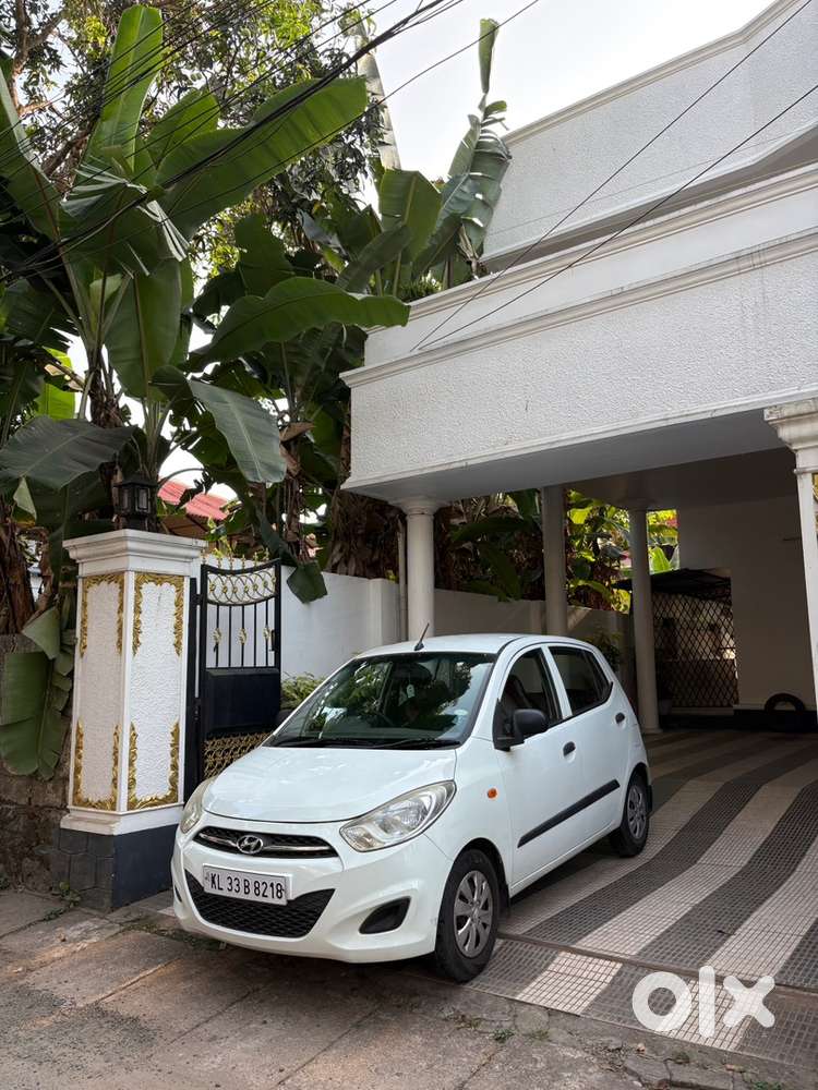 Hyundai I10 2011 Petrol 63000 Km Driven