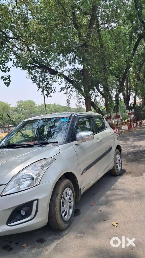 Maruti Suzuki Swift Vxi Petrol 2018