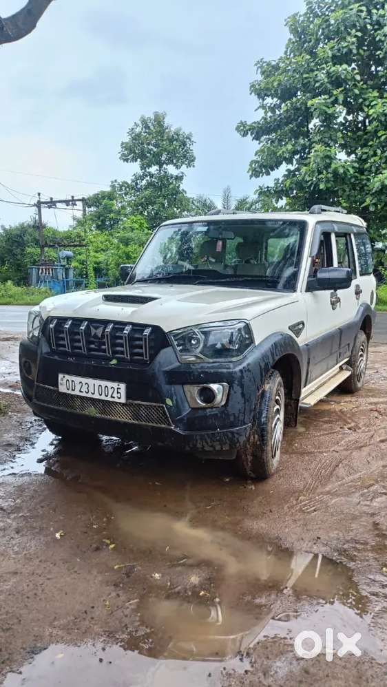Mahindra Scorpio 2019 Diesel 65000 Km Driven