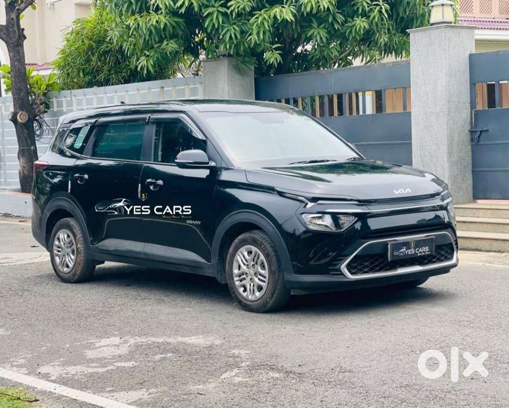 Kia Carens, 2025, Petrol