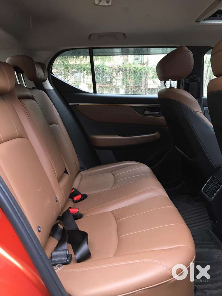 Honda Elevate Zx Cvt, 2023, Petrol