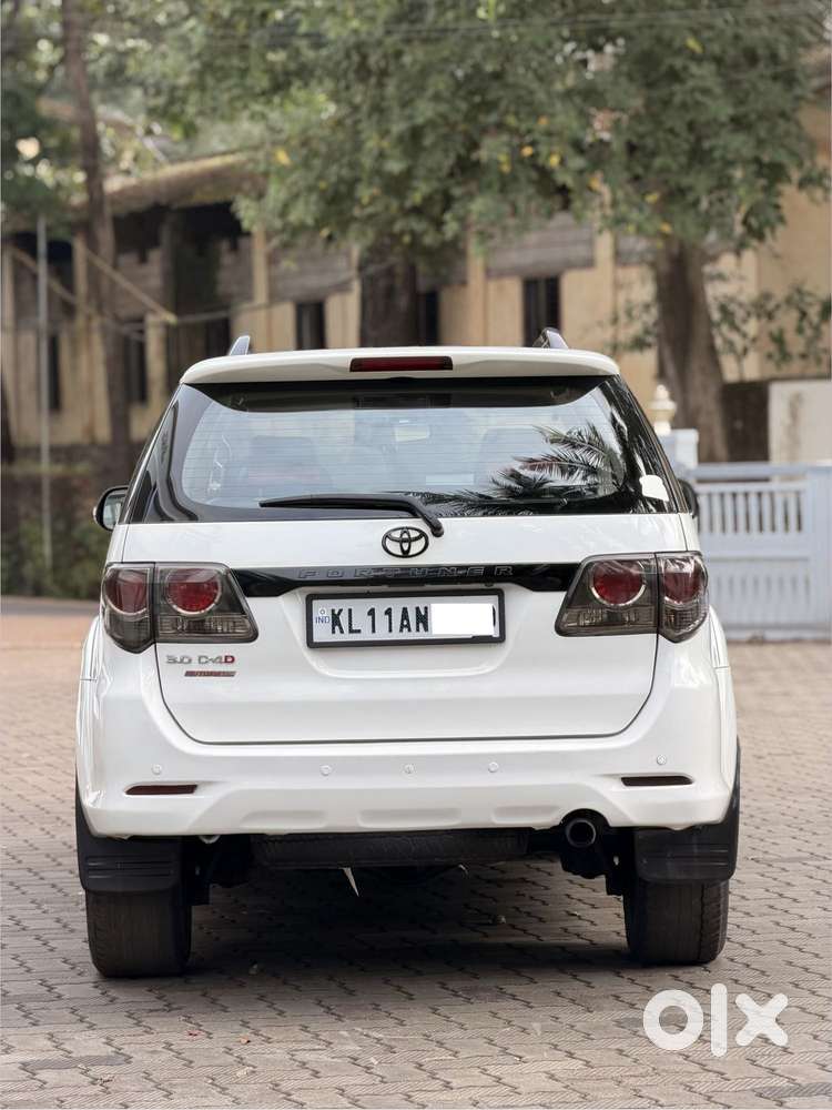 Toyota Fortuner 3.0 4x2 Automatic, 2012, Diesel