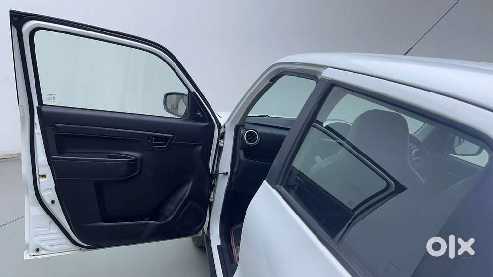 Maruti Suzuki S-presso Vxi Plus, 2022, Petrol