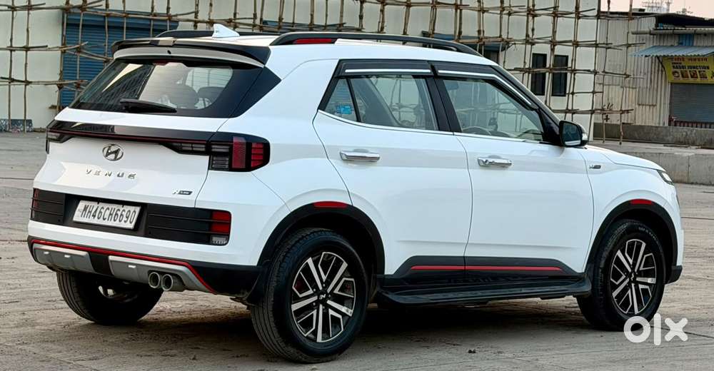 Hyundai Venue S Turbo Dct, 2023, Petrol