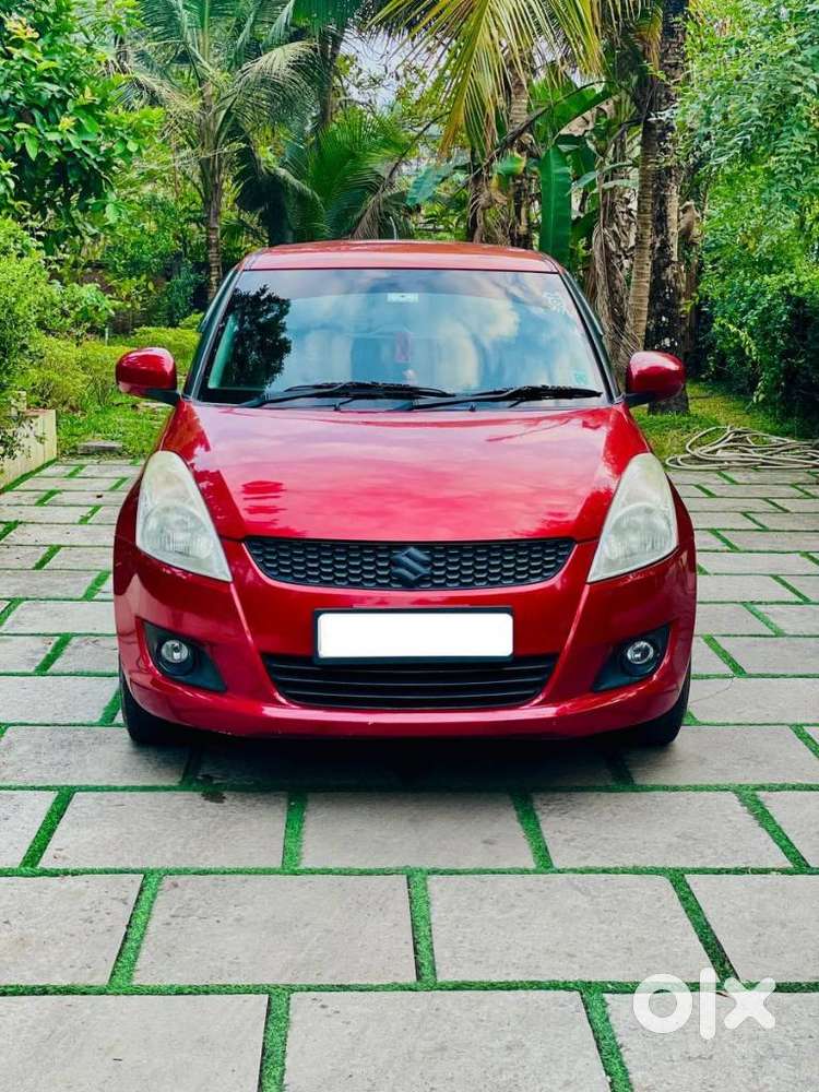Maruti Suzuki Swift Lxi Optional-o, 2012, Petrol
