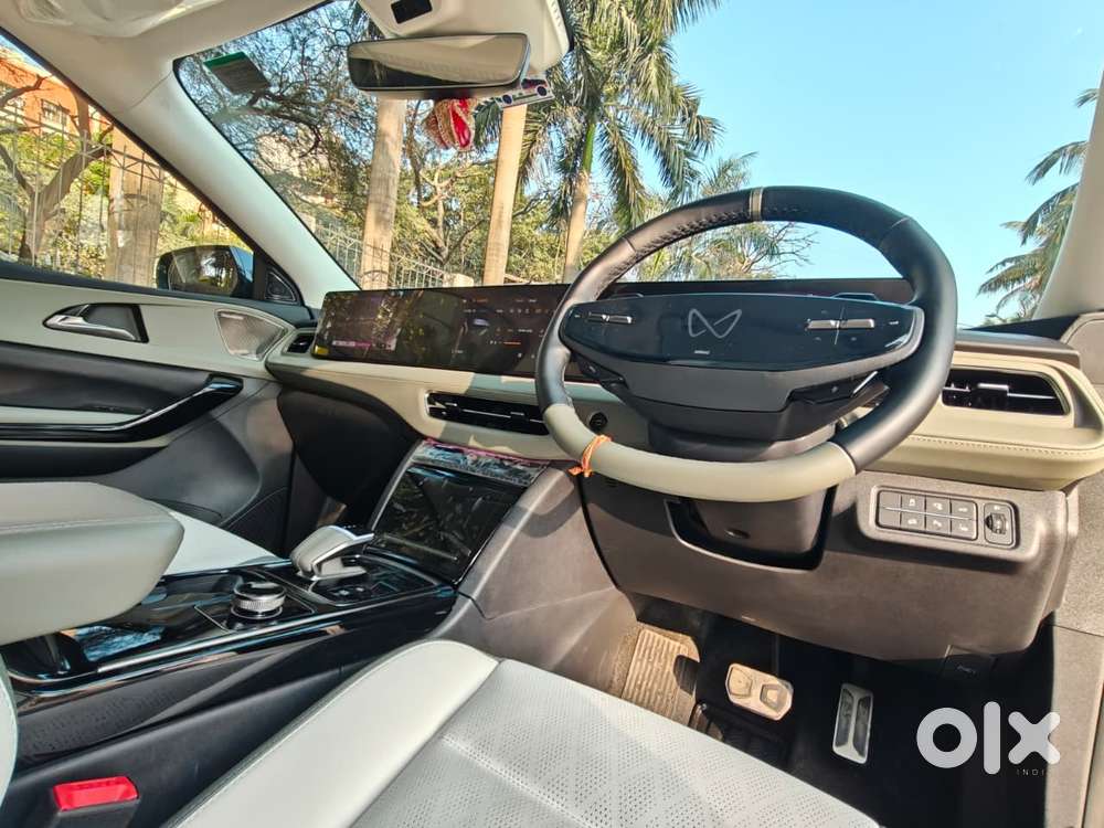 Mahindra Xev 9e Three B79 Kwh, 2025, Electric