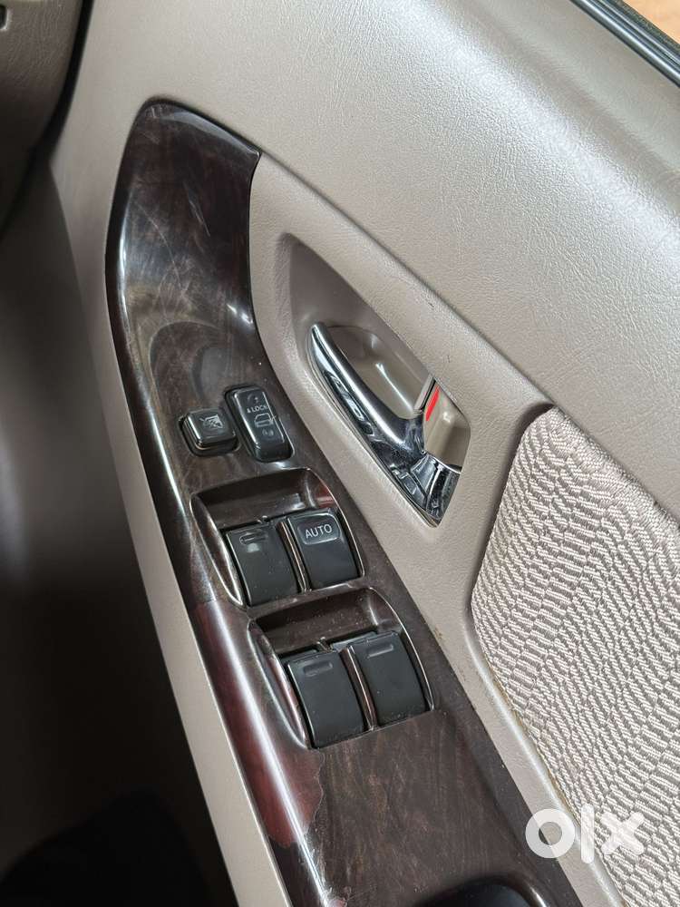 Toyota Innova 2.5 V 7 Str, 2015, Diesel