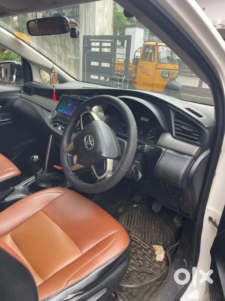 Toyota Innova Crysta 2018 Diesel Well Maintained