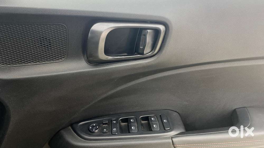 Hyundai Venue N Line 1.0 N8 Turbo Dct, 2022, Petrol