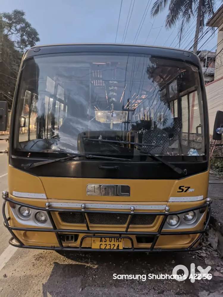 32 seater sml school bus with valid permit and in good condition
