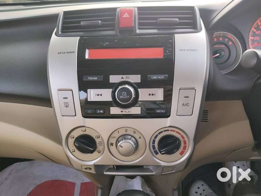 Honda City V At Exclusive, 2011, Petrol