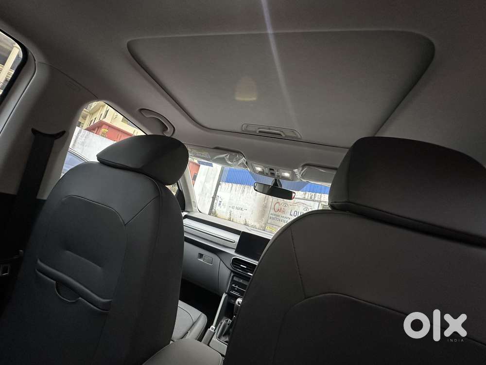 Skoda Kylaq Prestige, 2025, Petrol