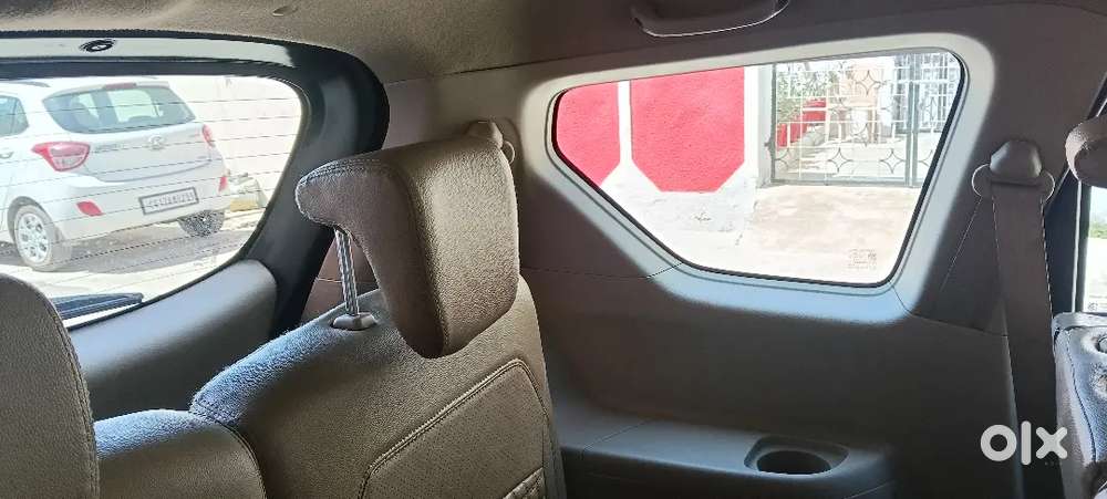 Maruti Ertiga Zxi 2024