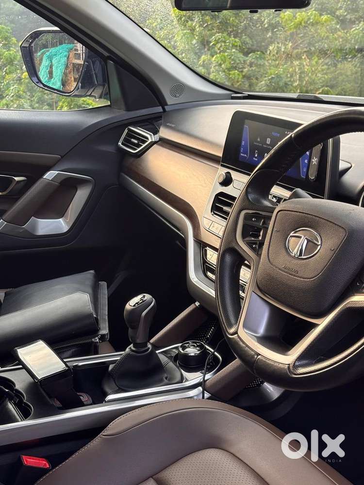 Tata Harrier Well Maintained