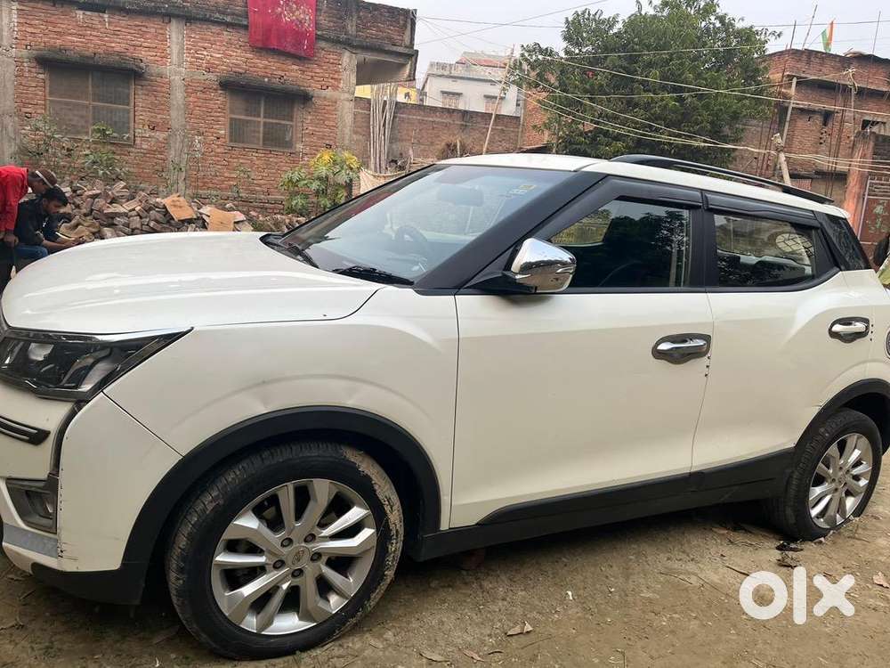 Mahindra Xuv300 2019 Petrol Well Maintained