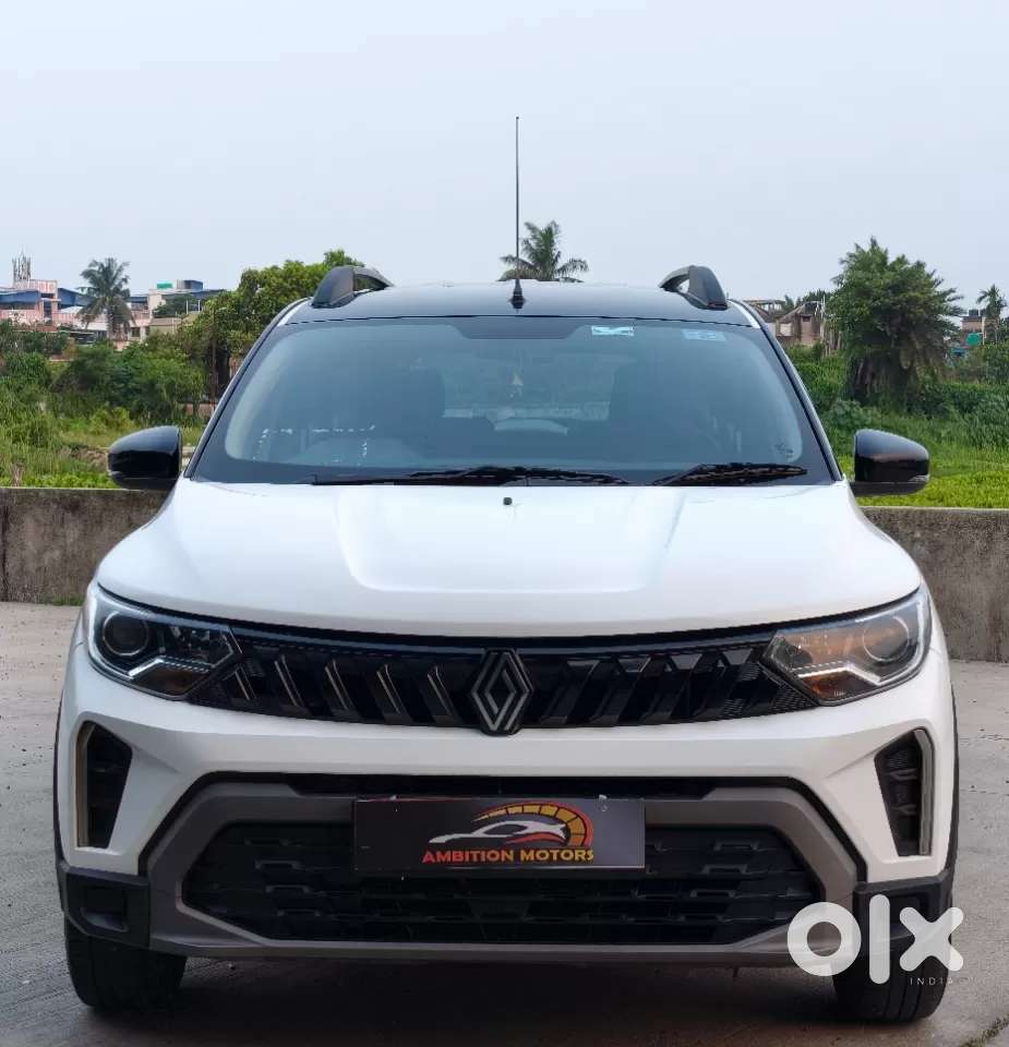 Renault Triber Rxt, 2025, Petrol