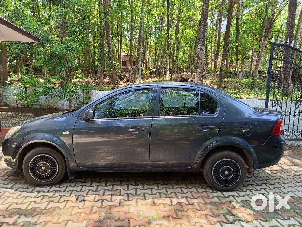 Ford Fiesta Classic 2013 Diesel 106000 Km Driven