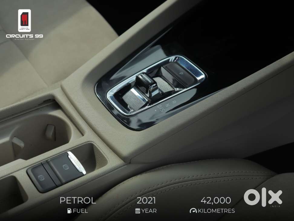 Skoda Octavia 2.0 Style Tsi At, 2021, Petrol
