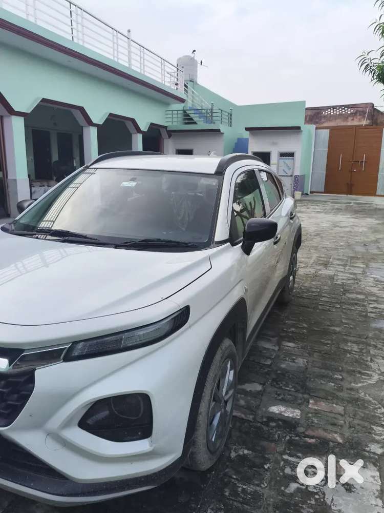 Maruti Suzuki Fronx Sigma 1.2l 2025