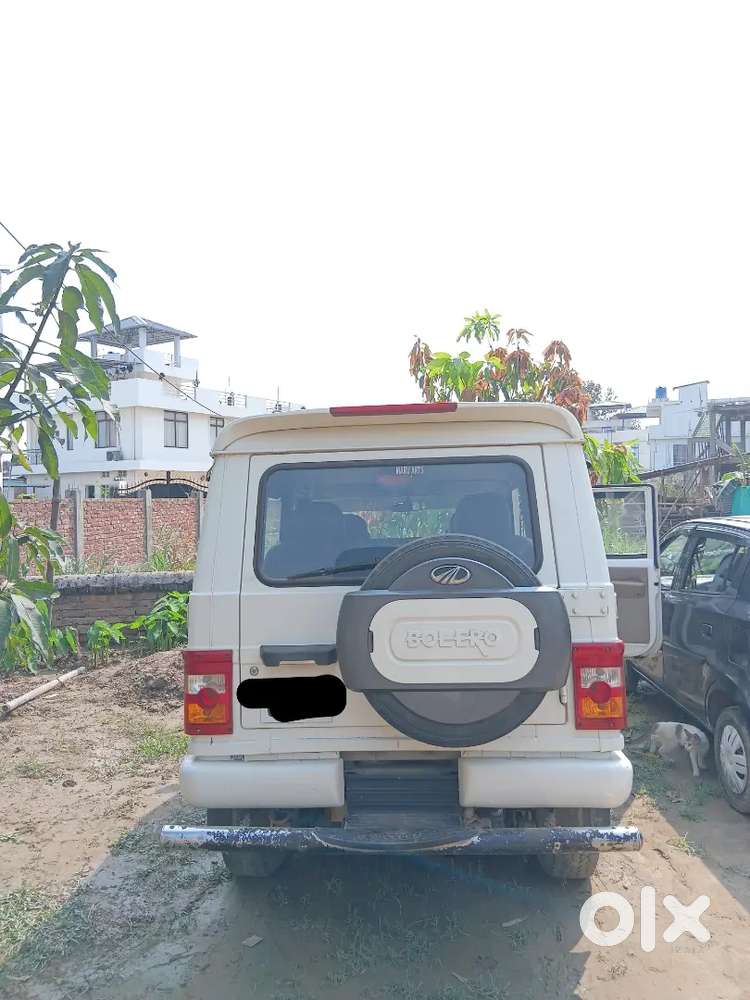 Mahindra Bolero 2015 Petrol 80873 Km Driven