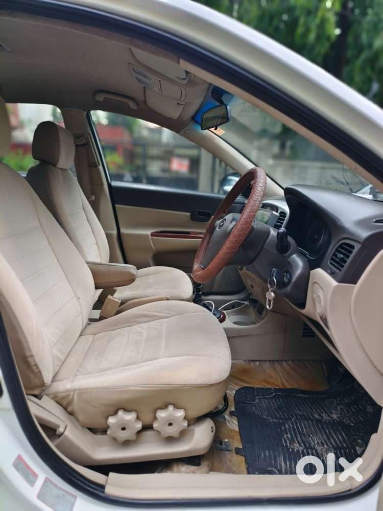 Hyundai Verna Crdi Vgt Sx 1.5, 2010, Diesel