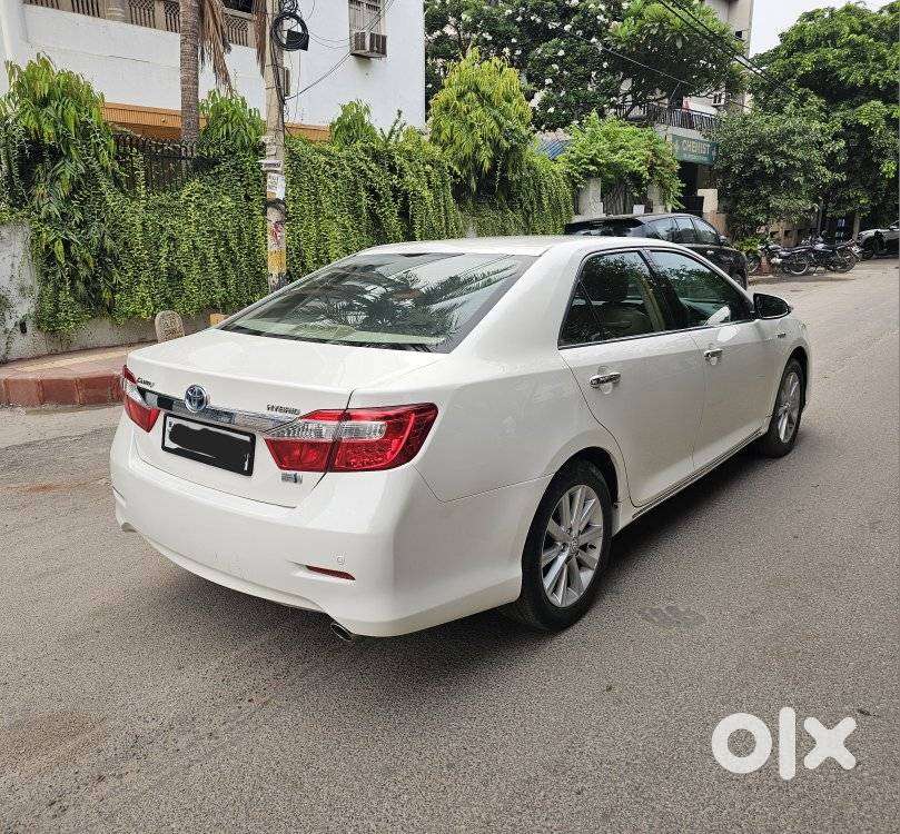 Toyota Camry 2.5 Hybrid, 2014, Petrol