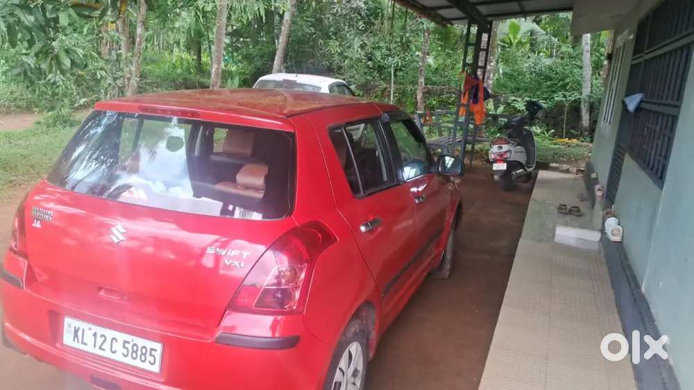 Maruti Suzuki Swift 2006 Petrol 104000 Km Driven