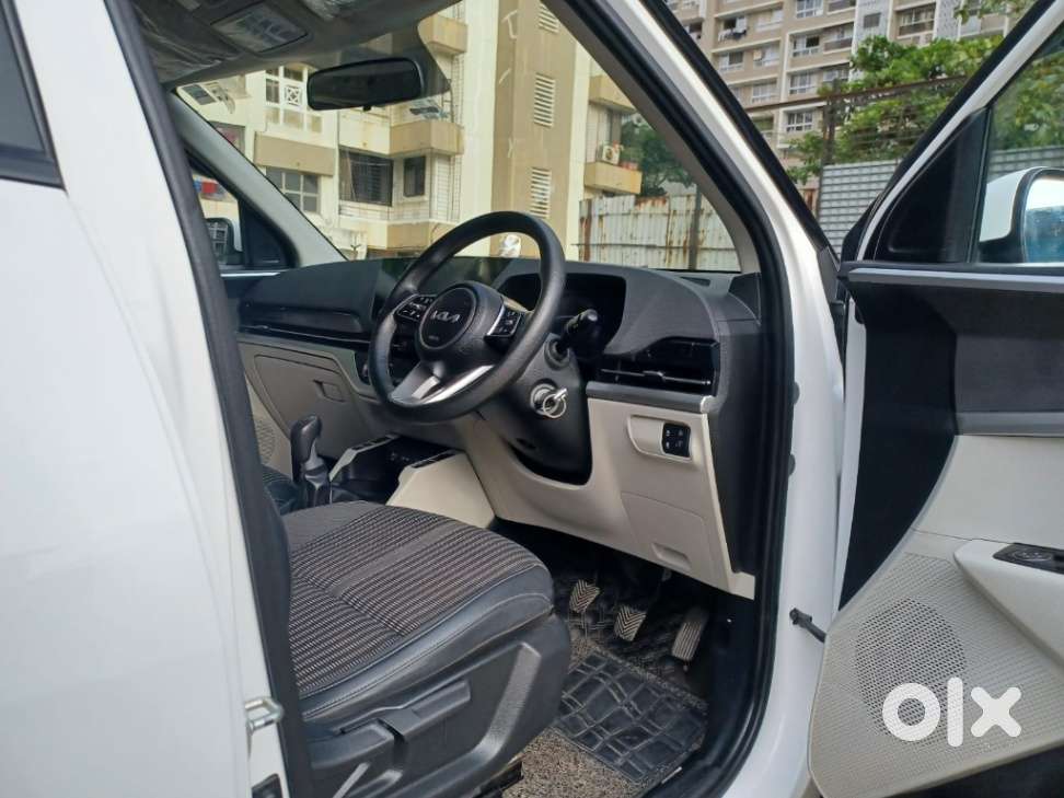 Kia Carens 1.5 Prestige 7 Str, 2023, Petrol