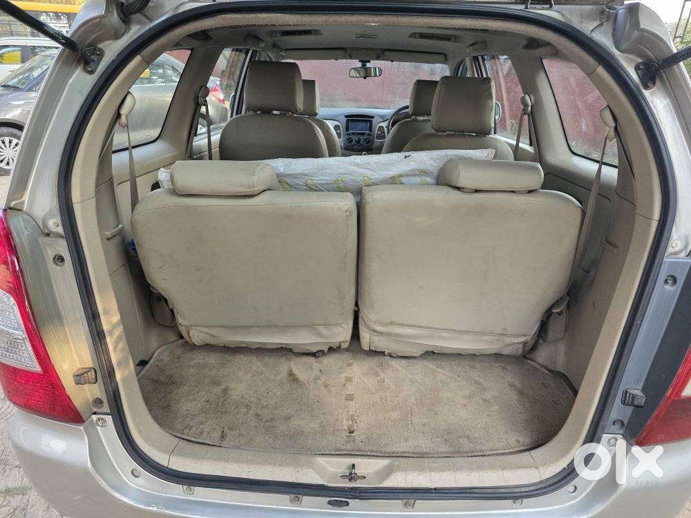 Toyota Innova 2.5 G (diesel) 7 Seater, 2009, Diesel