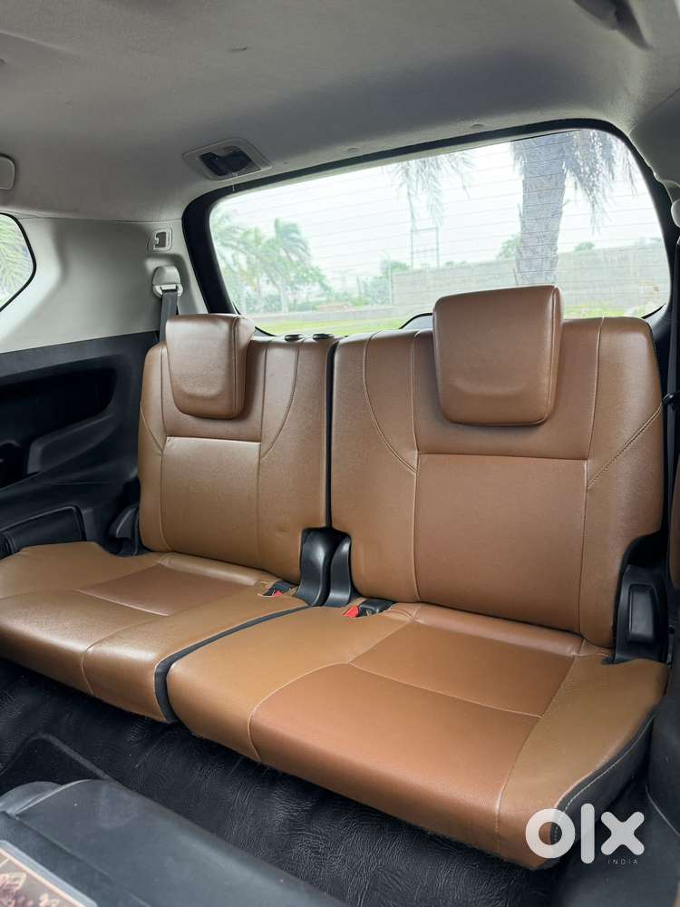 Toyota Innova Crysta 2.8 Zx At 7 Seater, 2016, Diesel