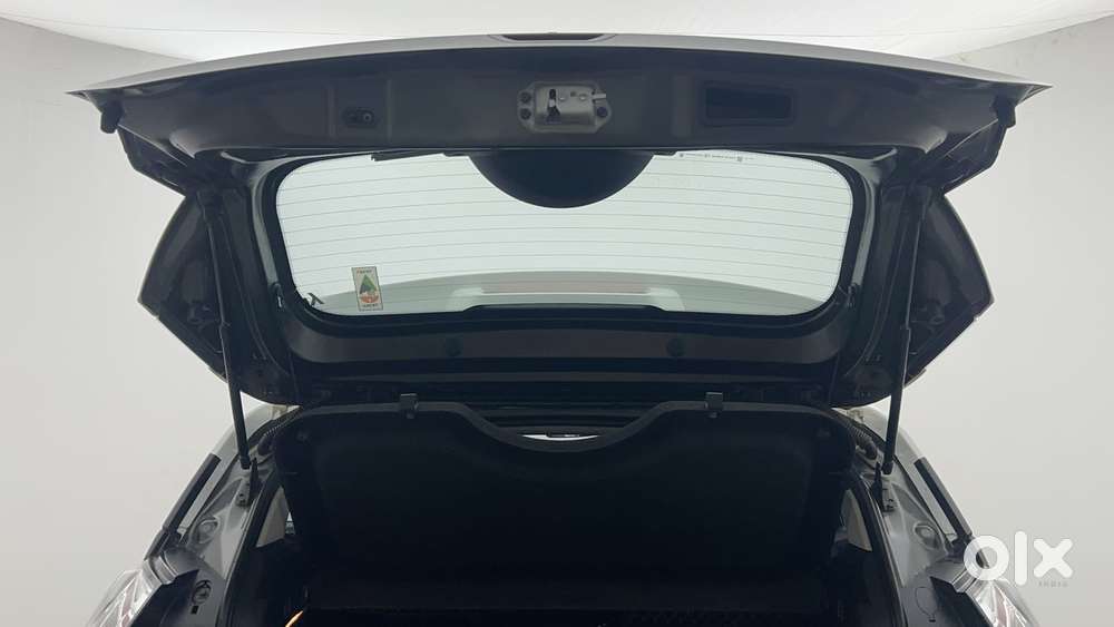 Tata Nexon 1.2 Revotron Xza Plus Dualtone, 2020, Petrol