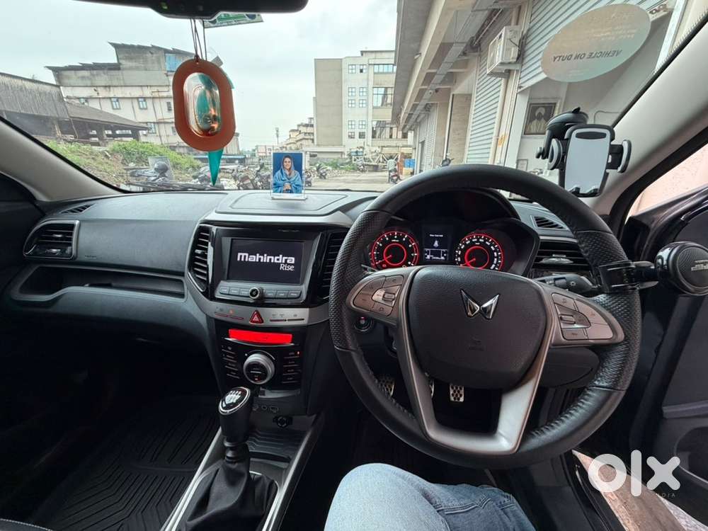 Mahindra Xuv300 Turbosport 2025