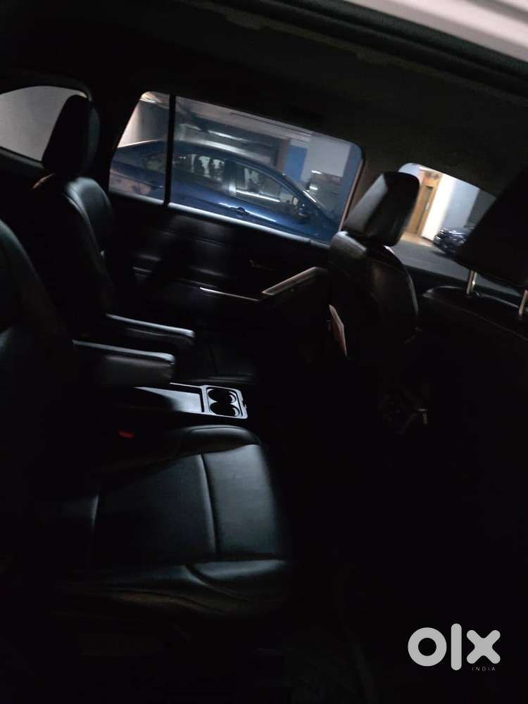 Toyota Innova Hycross 2023 Petrol Well Maintained