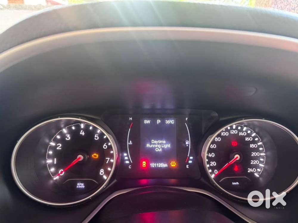 Jeep Compass 2018 Petrol Neat