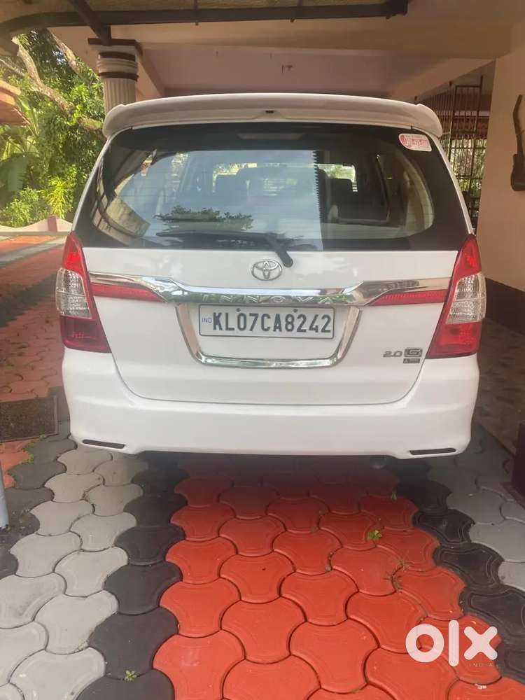 Toyota Innova Petrol 2005
