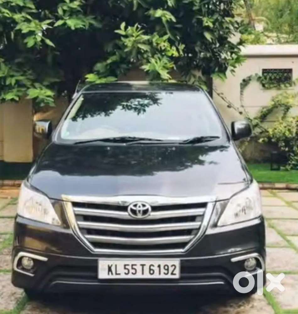 Toyota Innova 2008 Diesel 225000 Km Driven