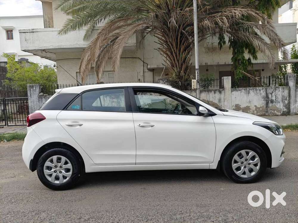 Hyundai I20 Sportz 1.2 Vtvt, 2019, Petrol