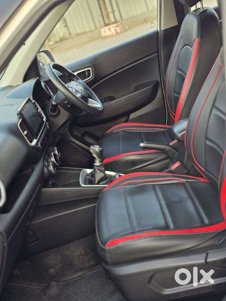 Hyundai Venue 1.2 S Plus, 2022, Petrol