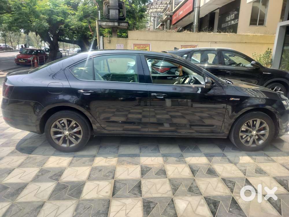 Skoda Octavia Facelift Essence, 2019, Petrol