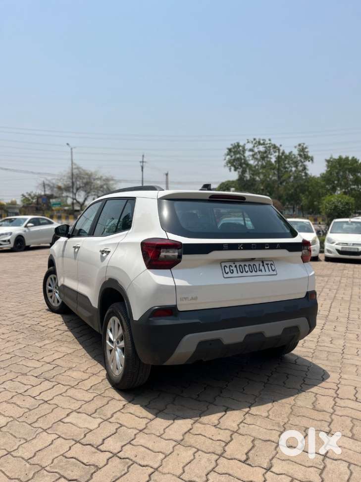 Skoda Kylaq Signature At, 2025, Petrol