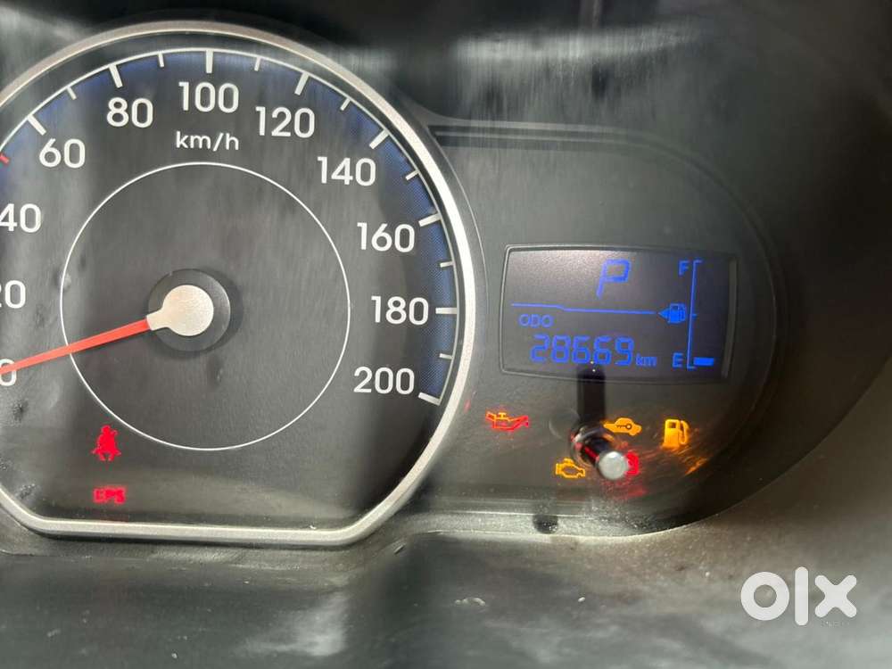 Hyundai I10 Sportz 1.2 Automatic Kappa2, 2013, Petrol