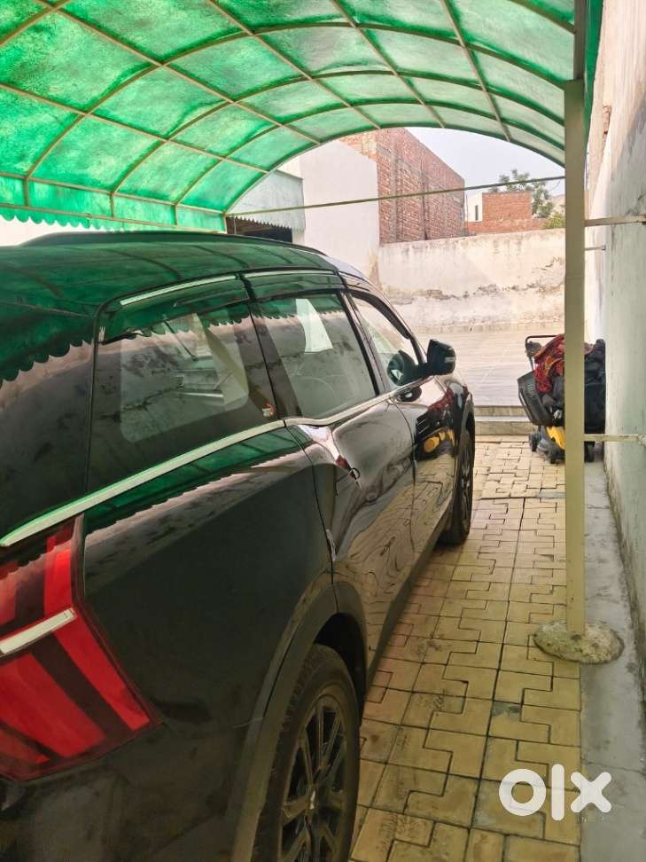 Mahindra Xuv700 2.2 Ax 7 Diesel Mt Str, 2025, Diesel