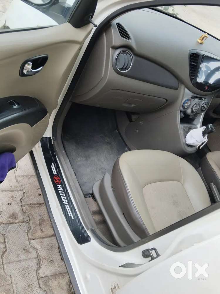 Hyundai I10 2014 Cng & Hybrids 80000 Km Driven