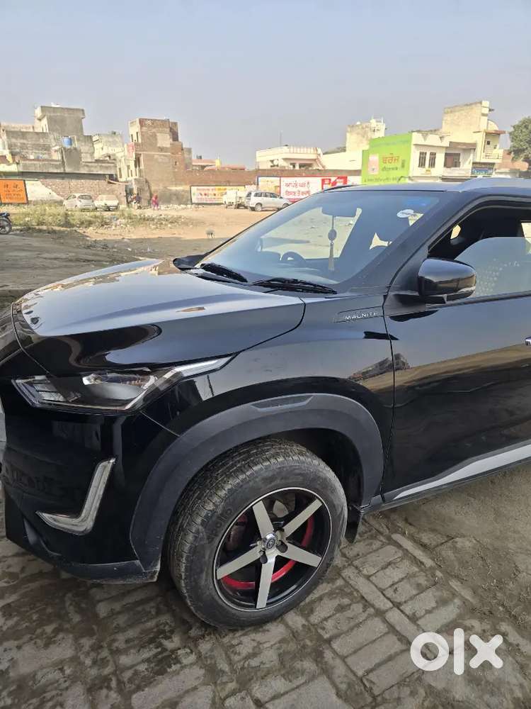 Nissan Magnite 2024 Petrol Well Maintained