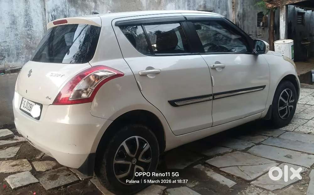 Maruti Suzuki Swift 2013