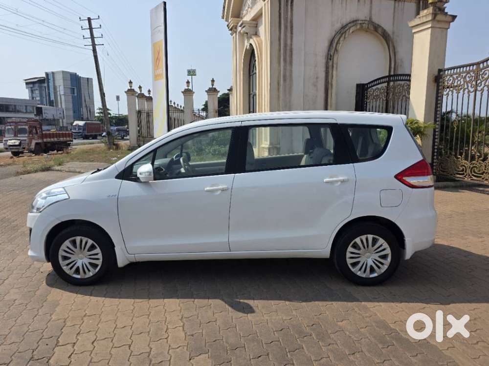 Maruti Suzuki Ertiga Vxi Abs Bs Iv, 2015, Petrol