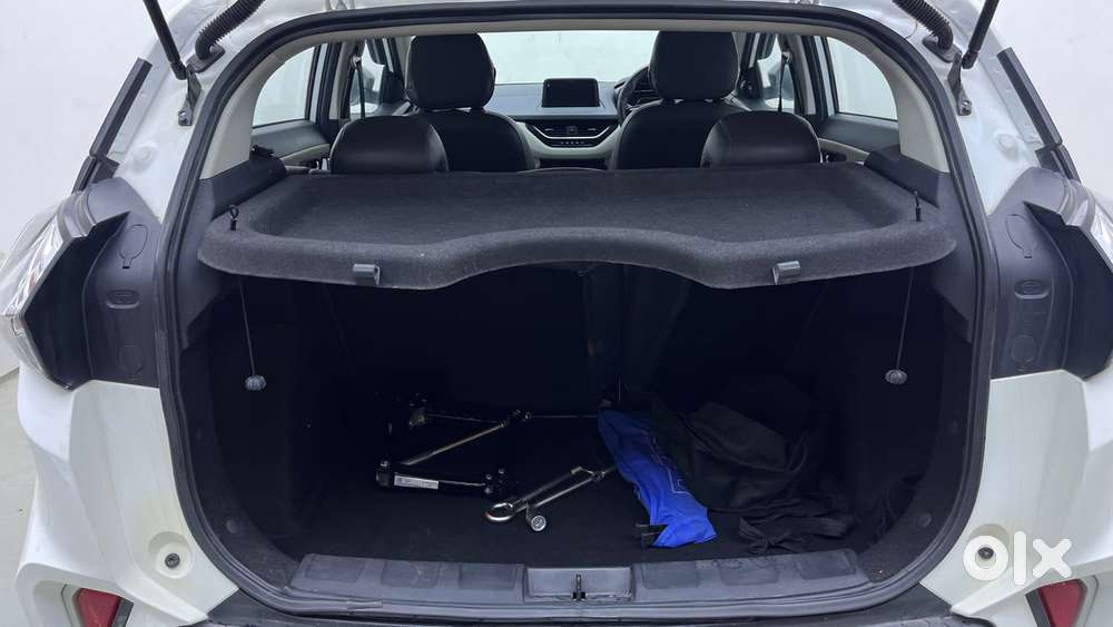 Tata Nexon 1.2 Revotron Xza Plus, 2023, Petrol