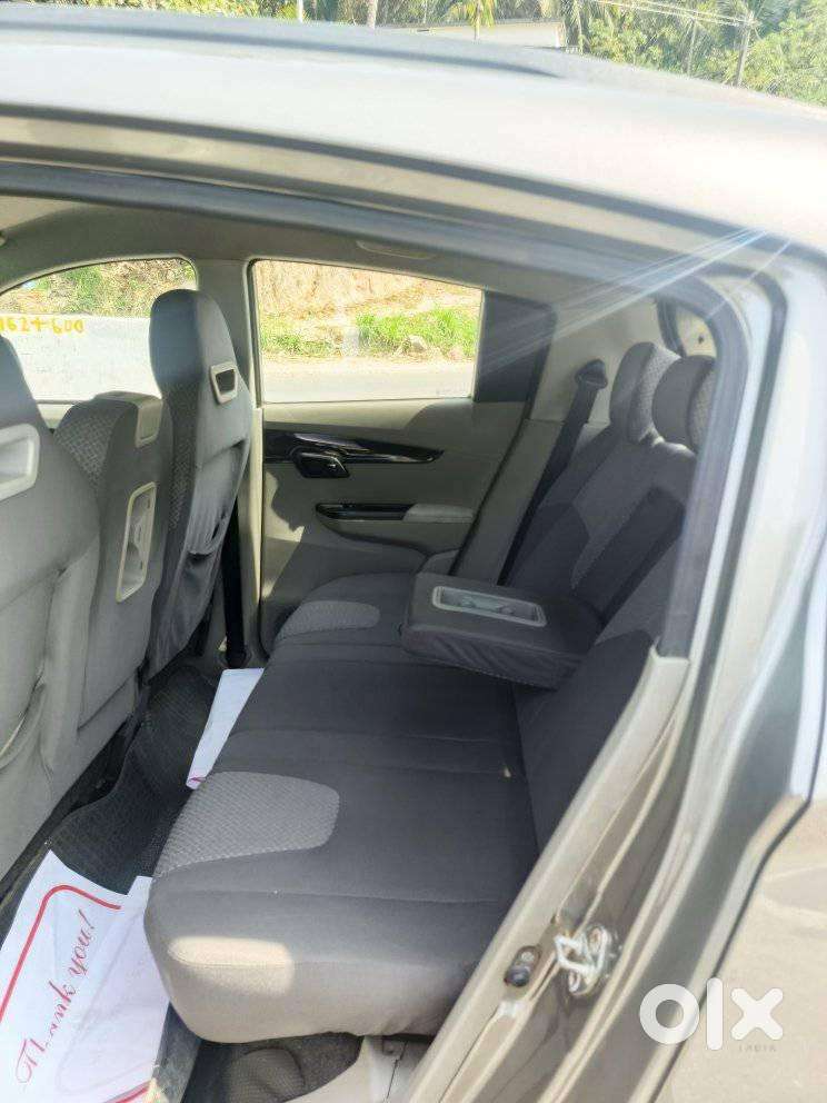 Mahindra Kuv 100 2016-2017 Mfalcon G80 K6, 2016, Petrol