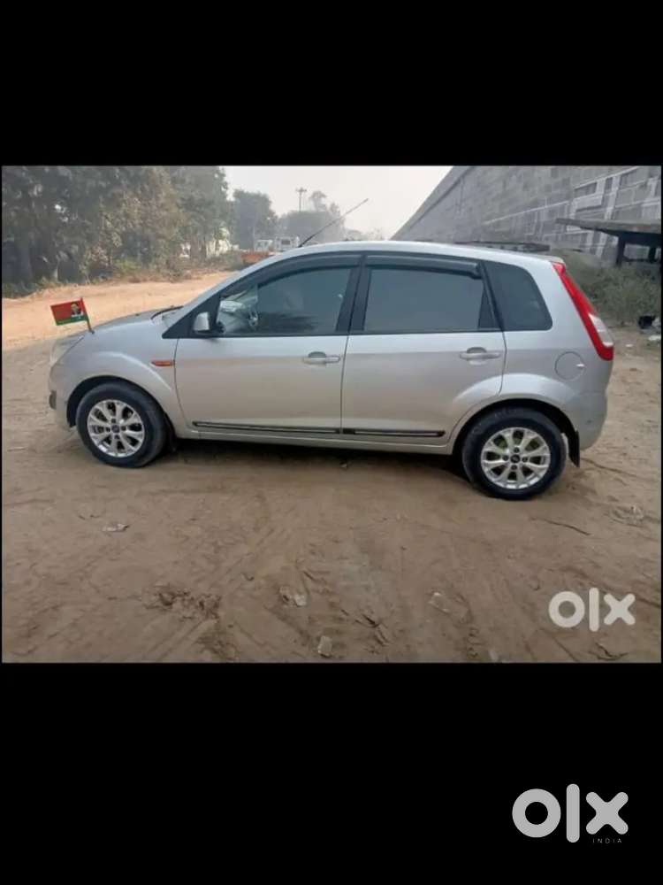 Old Car – Well Maintained & Smooth Drive